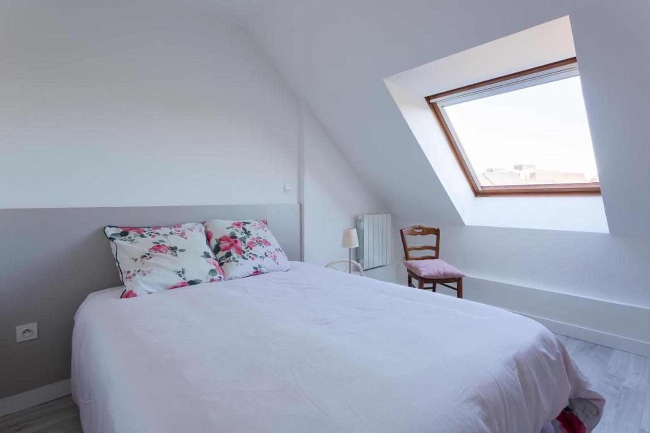 Apartmán Le Mancini - Parking Et Terrasse Mayenne Exteriér fotografie