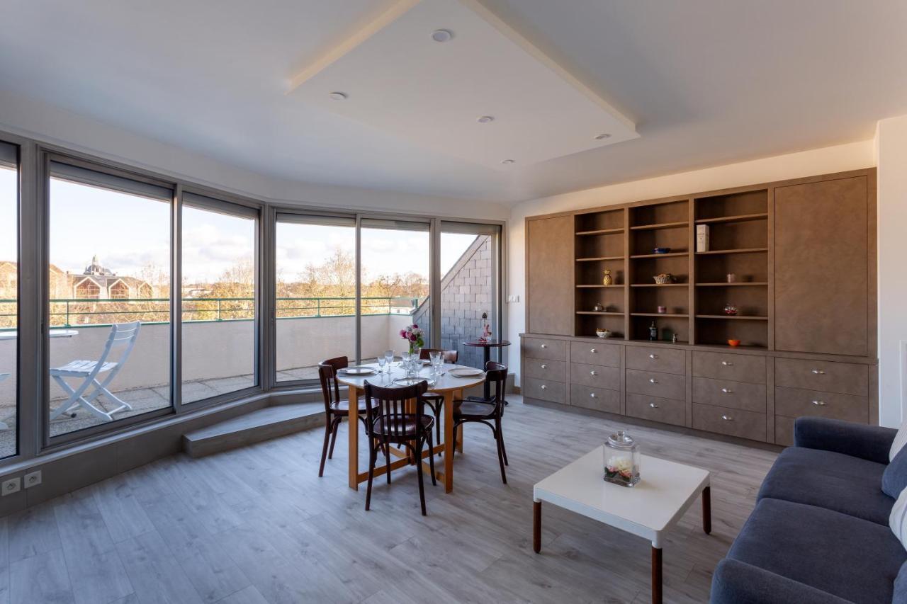 Apartmán Le Mancini - Parking Et Terrasse Mayenne Exteriér fotografie